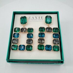 NWT Formal Earrings 𝙕𝙖𝙭𝙞𝙚 𝙗𝙮 𝙎𝙩𝙚𝙛𝙖𝙣𝙞𝙚 𝙏𝙖𝙮𝙡𝙤𝙧 Green and Blue Gold Post